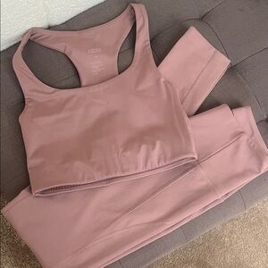 Girlfriend Collective Sports Bra and Leggings Set XS